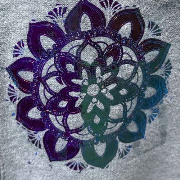 Youth Large Tunic Sweatshirt with holographic floral design - like NEW! - Picture 8 of 10